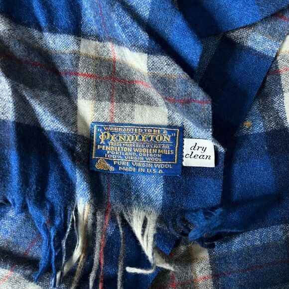 Pendleton Scarf USA  - Picture 2 of 3